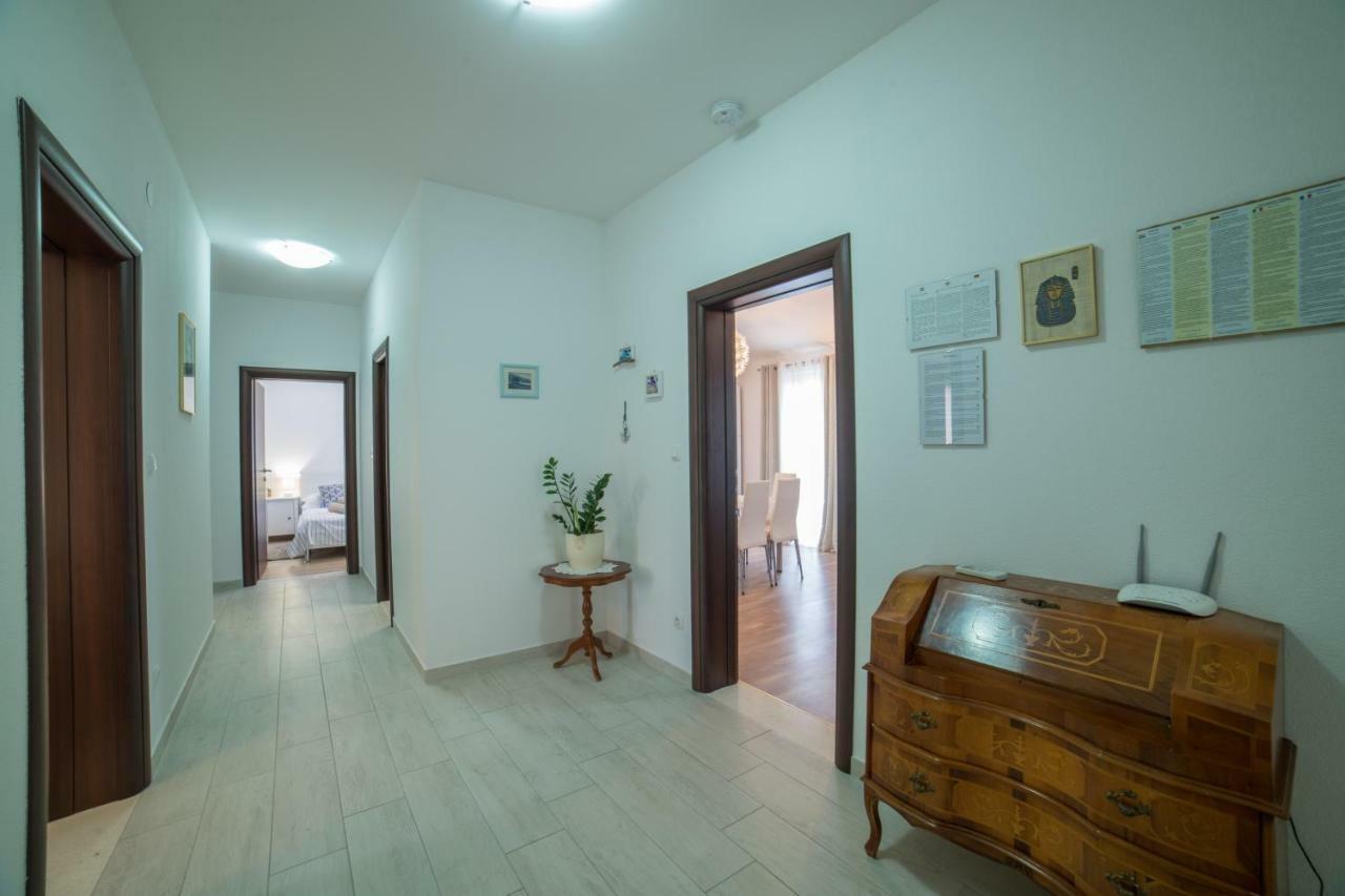 Kaštela Apartment Mardi מראה חיצוני תמונה